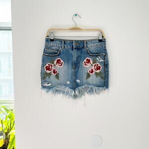 Free People Floral Embroidery Denim Mini Skirt Size 26